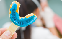 Manutenzione ordinaria delle corone dentali artificiali Manutenzione ordinaria delle corone dentali artificiali